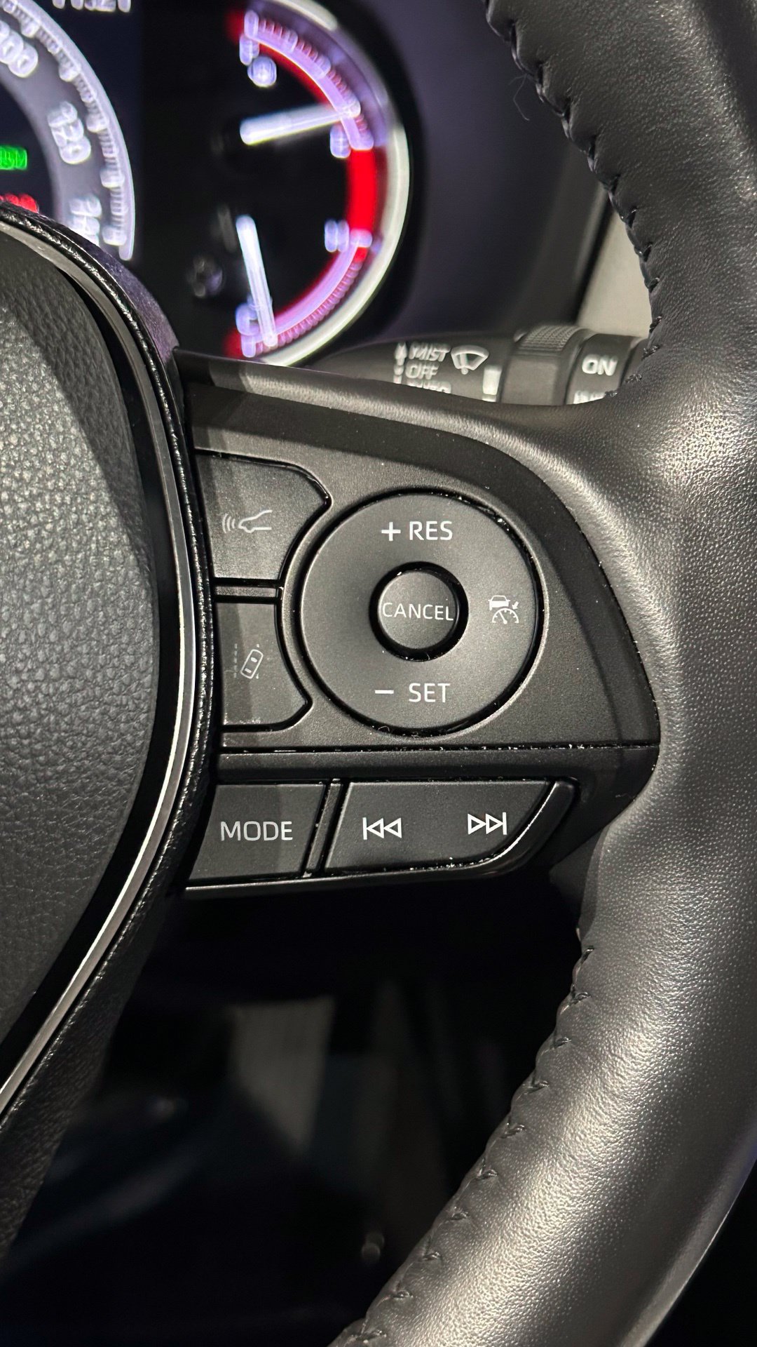 Used 2021 Toyota RAV4 Limited w/ Limited Grade Weather Package AWD/4WD image 66