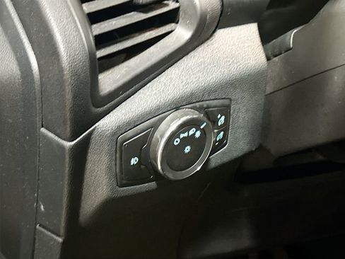 Used 2020 Ford EcoSport SES w/ SES Black Appearance Package image 11