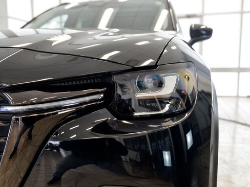 Certified 2025 MAZDA CX-70 Plug-In Hybrid w/ Premium Pkg image 11