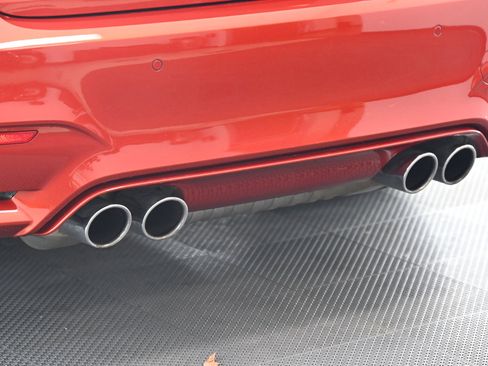 Used 2017 BMW M3 image 16