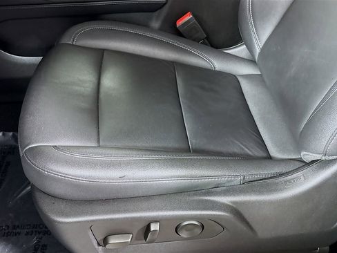 Certified 2023 Chevrolet Tahoe Z71 w/ Luxury Package image 22