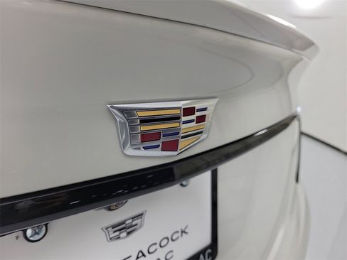 Used 2023 Cadillac CT5 V w/ Premium Package image 6