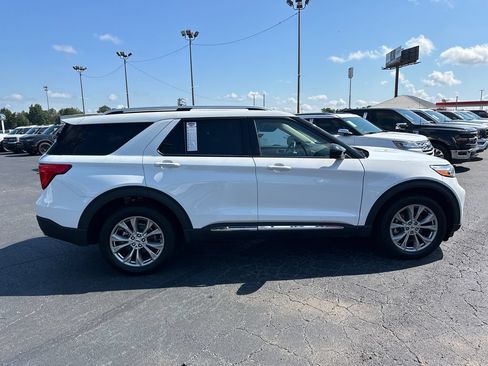 Certified 2023 Ford Explorer Limited AWD/4WD image 8