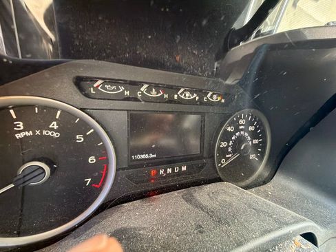 Used 2018 Ford F150 XLT w/ Equipment Group 302A Luxury AWD/4WD image 10