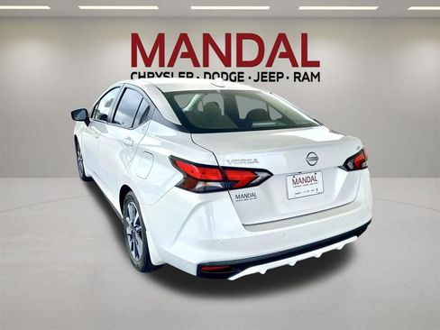 Used 2024 Nissan Versa SV w/ Trunk Package FWD image 8