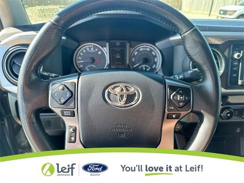 Used 2016 Toyota Tacoma SR5 w/ Towing Package image 15