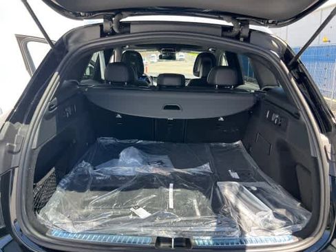 Used 2026 Mercedes-Benz GLC 300 image 18