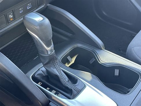 Used 2022 Nissan Frontier S w/ Technology Package image 28