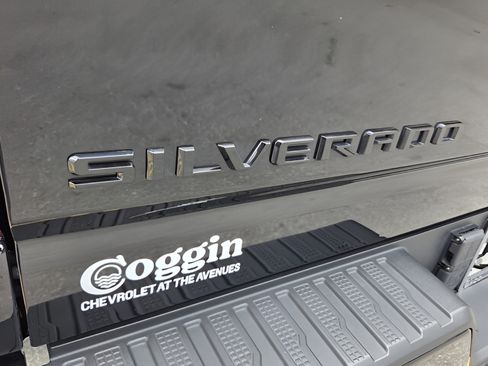 Certified 2025 Chevrolet Silverado 2500 LTZ w/ Trail Boss Package AWD/4WD image 31