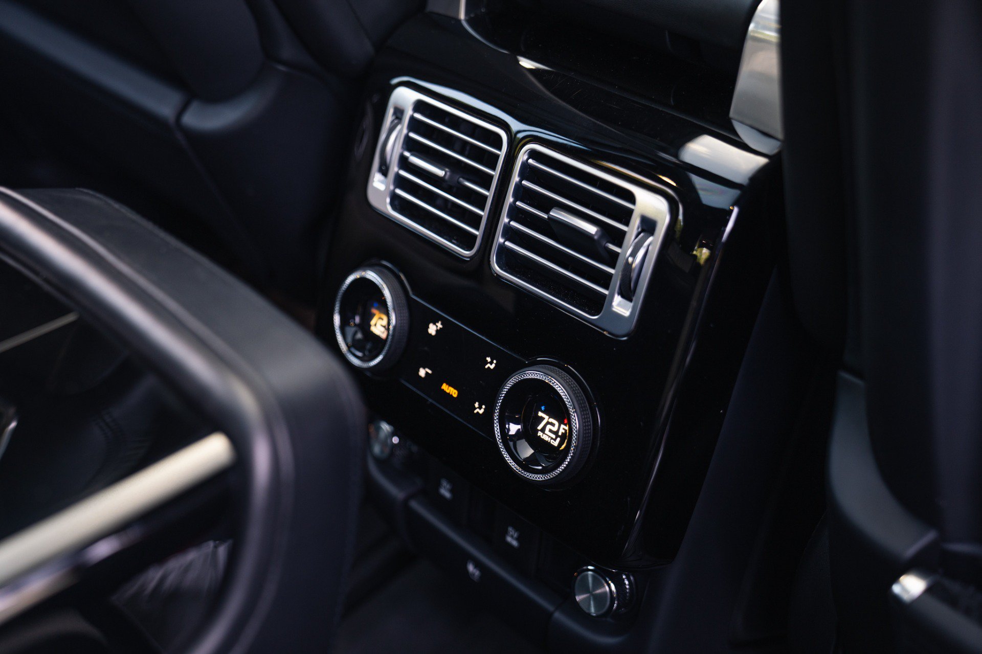 Used 2019 Land Rover Range Rover SV Autobiography Dynamic AWD/4WD image 47