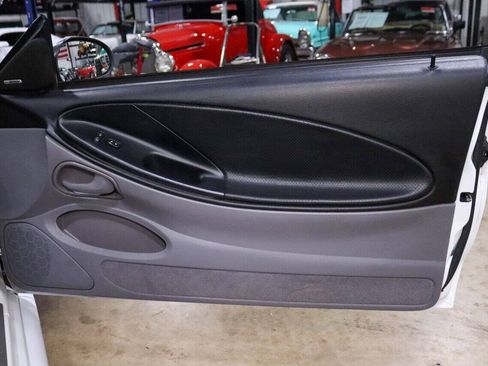 Used 1995 Ford Mustang GT RWD image 17