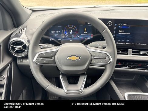 New 2027 Chevrolet Equinox LT AWD/4WD image 17