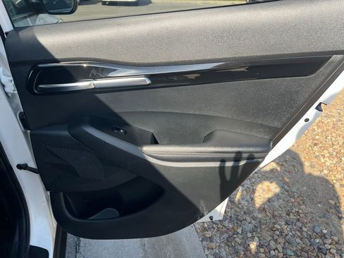 Used 2021 Kia Seltos SX w/ SX Sunroof Package image 25