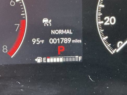 Used 2026 Honda HR-V EX-L image 32
