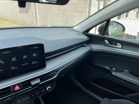 Used 2025 Kia K5 LXS image 34