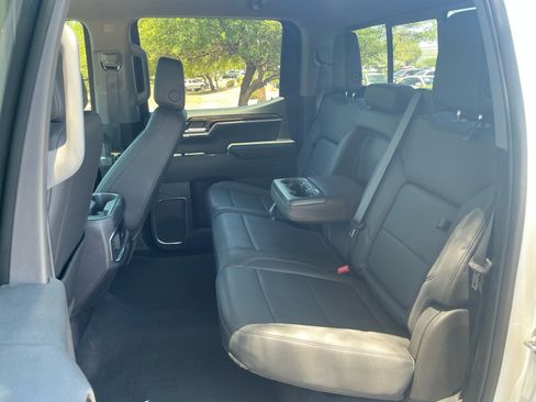 Used 2024 GMC Sierra 1500 Elevation w/ Elevation Premium Package AWD/4WD image 16