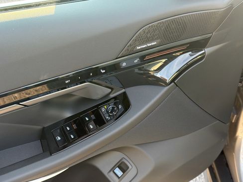 New 2026 BMW 530i 530i w/ Convenience Package image 23