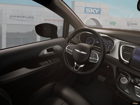 New 2026 Chrysler Voyager LX image 25