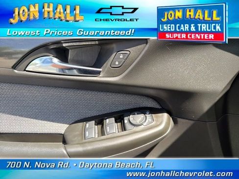 Used 2025 Chevrolet TrailBlazer LT w/ LT Cold Weather Package image 24