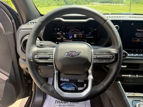 Used 2026 Chevrolet Colorado Trail Boss AWD/4WD image 26