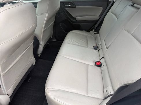 Used 2016 Subaru Forester 2.5i Touring w/ Popular Package #2 AWD/4WD image 13