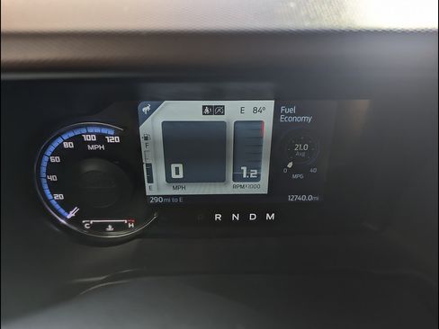 Used 2024 Ford Bronco Outer Banks AWD/4WD image 2