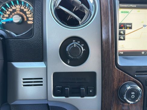 Used 2014 Ford F150 Lariat w/ Equipment Group 502A Luxury AWD/4WD image 26