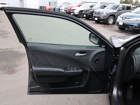 Used 2023 Dodge Charger GT w/ Blacktop Package image 9