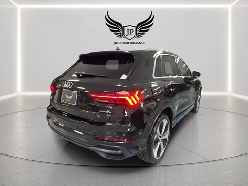 Used 2020 Audi Q3 2.0T Premium Plus w/ Premium Plus Package AWD/4WD image 7