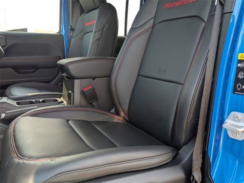 New 2025 Jeep Wrangler Unlimited Rubicon image 13