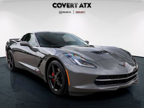Used 2015 Chevrolet Corvette Stingray Coupe w/ 2LT Preferred Equipment Group RWD image 9