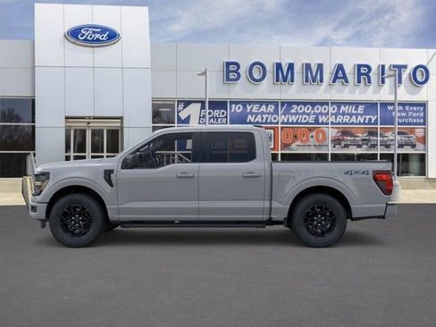 New 2026 Ford F150 XLT w/ XLT Black Appearance Package AWD/4WD image 3