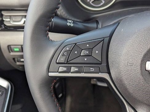 New 2025 Nissan Sentra SR image 28