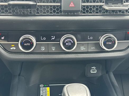 Certified 2025 Honda HR-V EX-L image 22