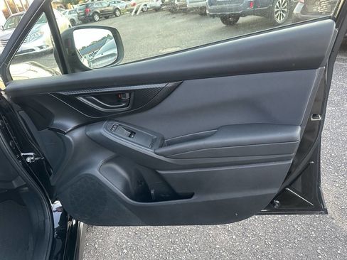 Used 2020 Subaru Crosstrek 2.0i Premium w/ Moonroof Package 2 image 15