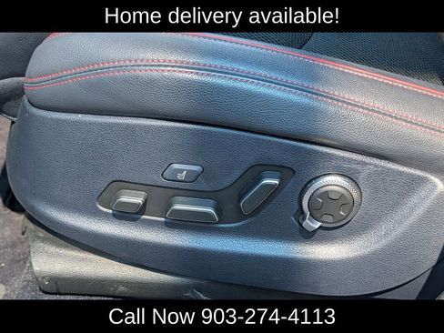 Used 2023 Genesis GV70 2.5T w/ Sport Prestige Package AWD/4WD image 28