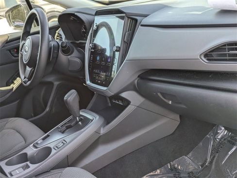 Used 2024 Subaru Crosstrek 2.0i Premium image 31