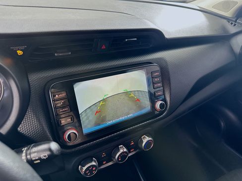 Used 2023 Nissan Kicks SV FWD image 19
