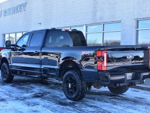 Used 2023 Ford F250 XLT w/ XLT Premium Package image 4