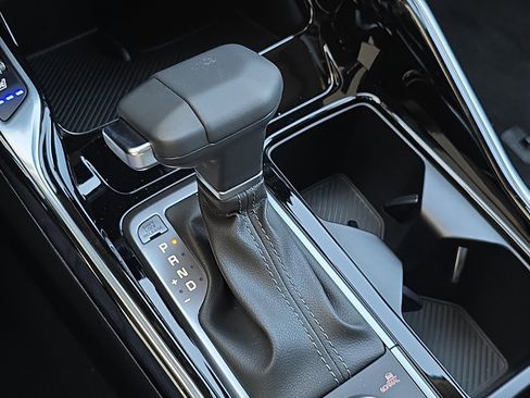 New 2025 Kia Sorento SX image 17