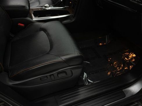 Used 2020 Nissan Armada SL w/ Premium Package image 10