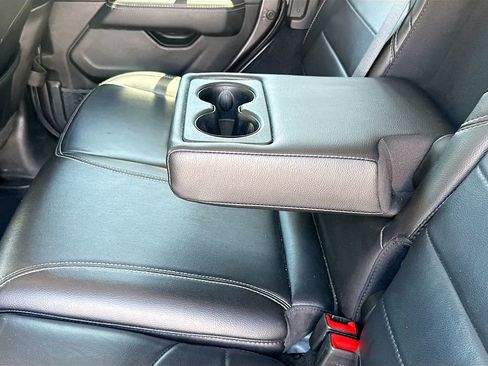 Used 2023 Jeep Wrangler Unlimited Sahara w/ Cold Weather Group image 28