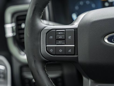 New 2026 Ford F350 Lariat w/ FX4 Off-Road Package image 36