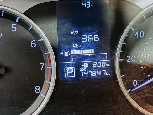 Used 2020 Nissan Kicks S image 13