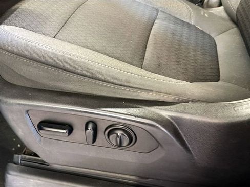 Used 2021 Chevrolet Silverado 3500 LT image 19