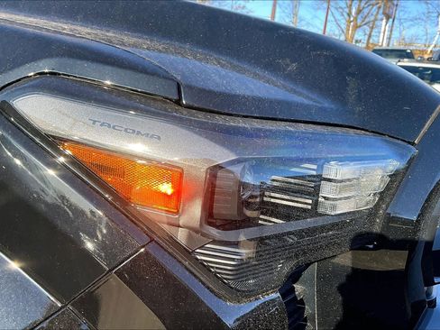 New 2026 Toyota Tacoma SR5 RWD image 13