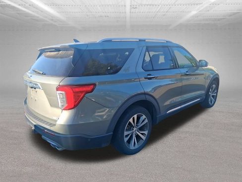 Used 2020 Ford Explorer Platinum w/ Premium Technology Package AWD/4WD image 5