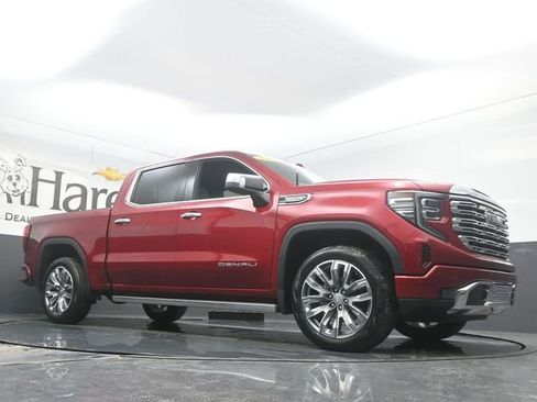 Used 2023 GMC Sierra 1500 Denali w/ Denali Reserve Package image 2
