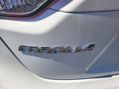 Used 2023 Toyota Corolla LE FWD image 10