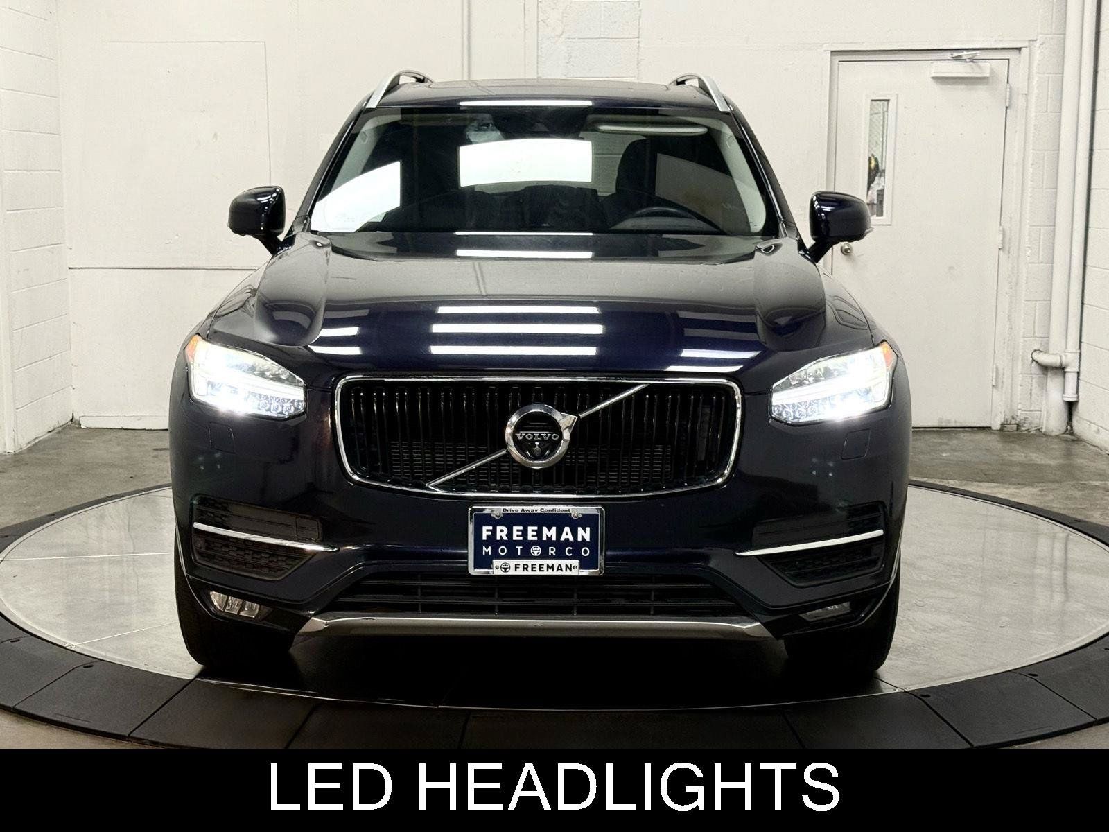 Used 2017 Volvo XC90 T5 Momentum w/ Vision Package FWD image 3